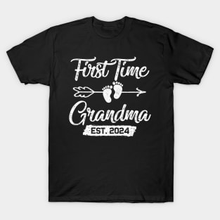 Womens First time Grandma 2024 Mothers Day Soon to be Grandma 2024 T-Shirt